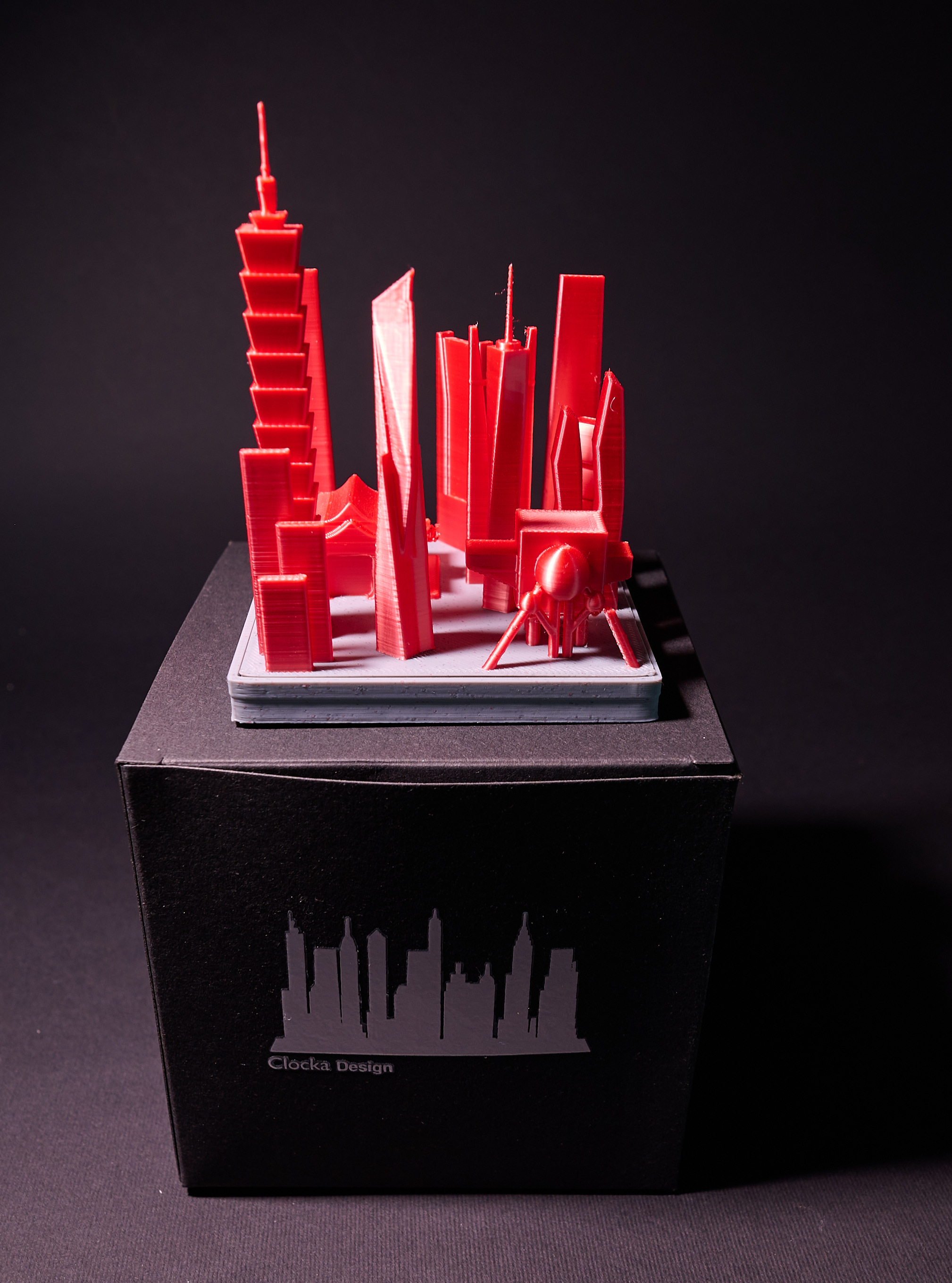 Packaging for the Metropolis series, detail 2