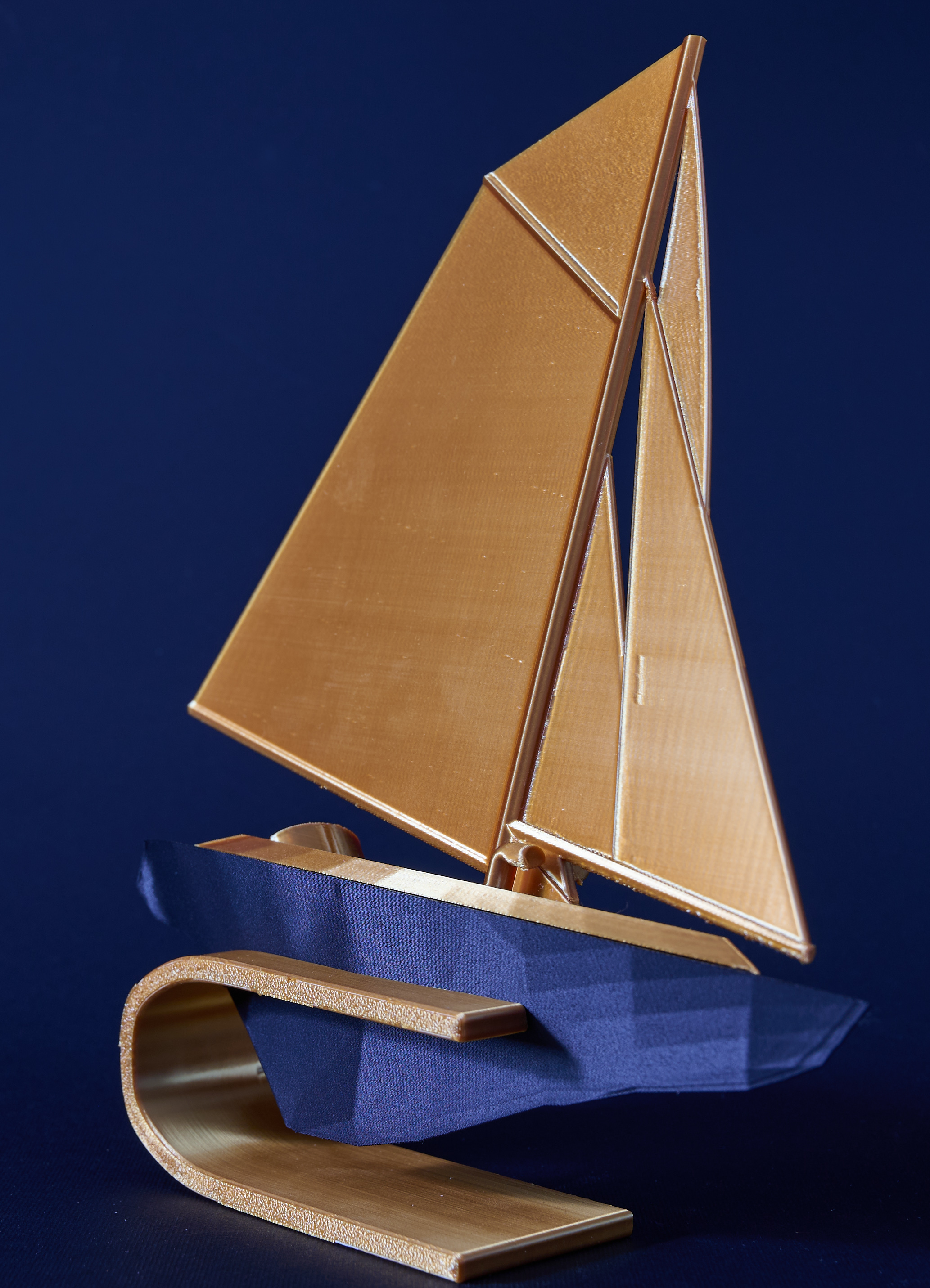 Cutter Flat Gold, detail 1