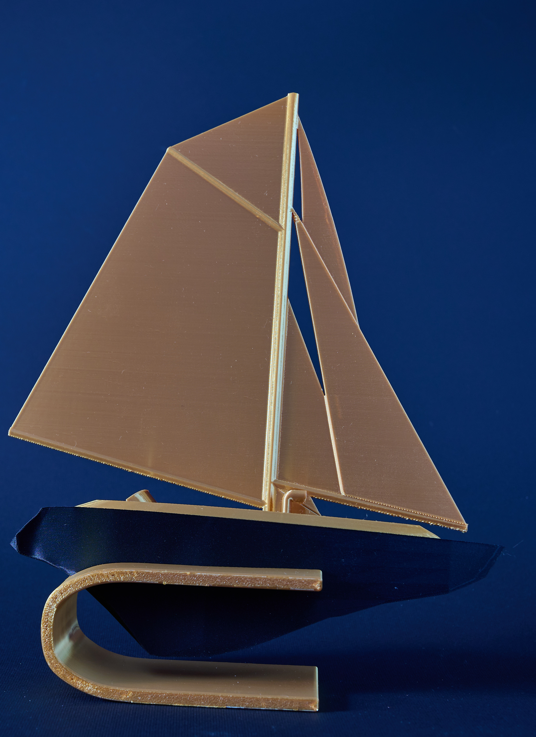 Cutter Flat Gold, detail 2