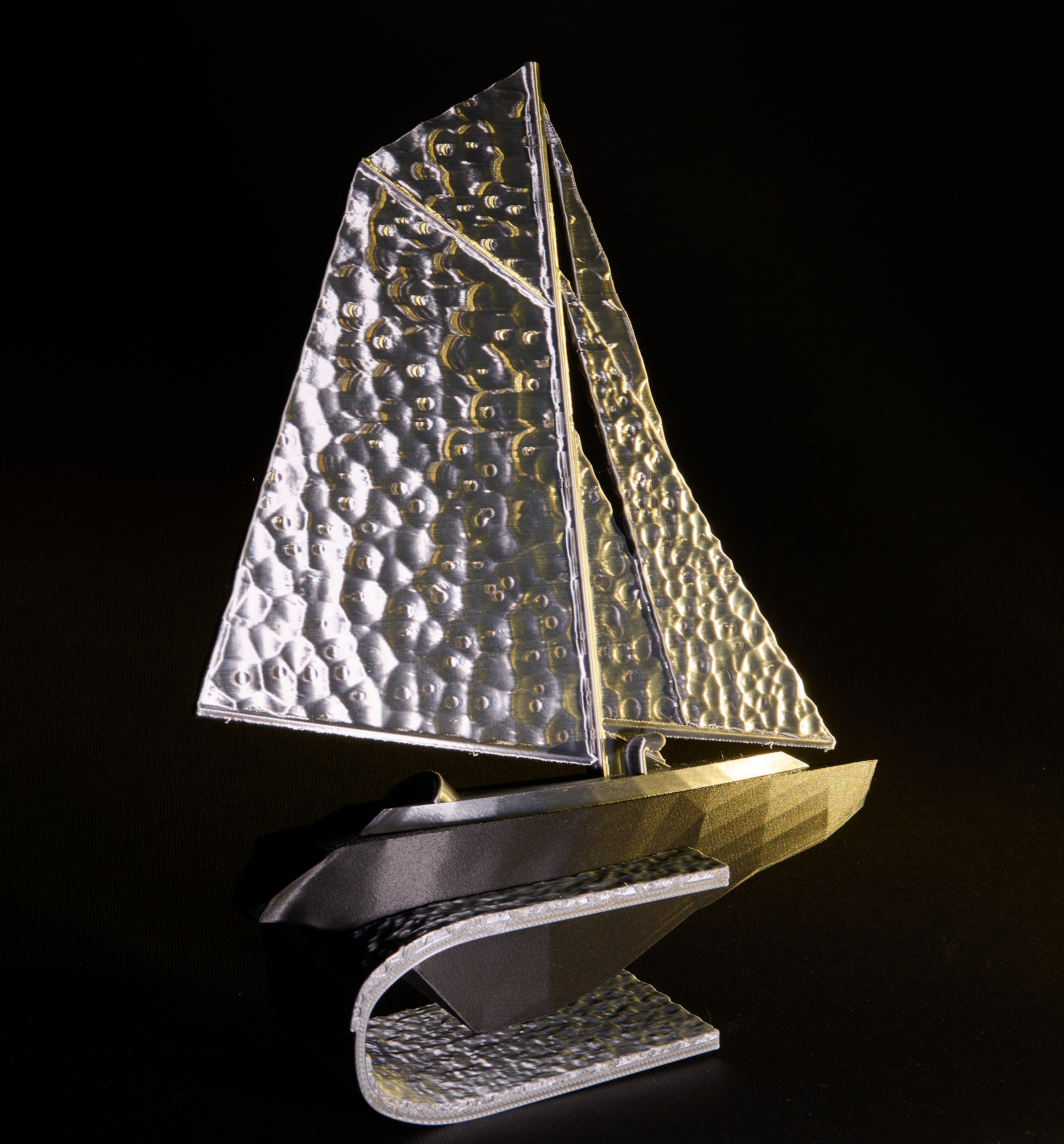 Cutter Wind Silver, detail 1