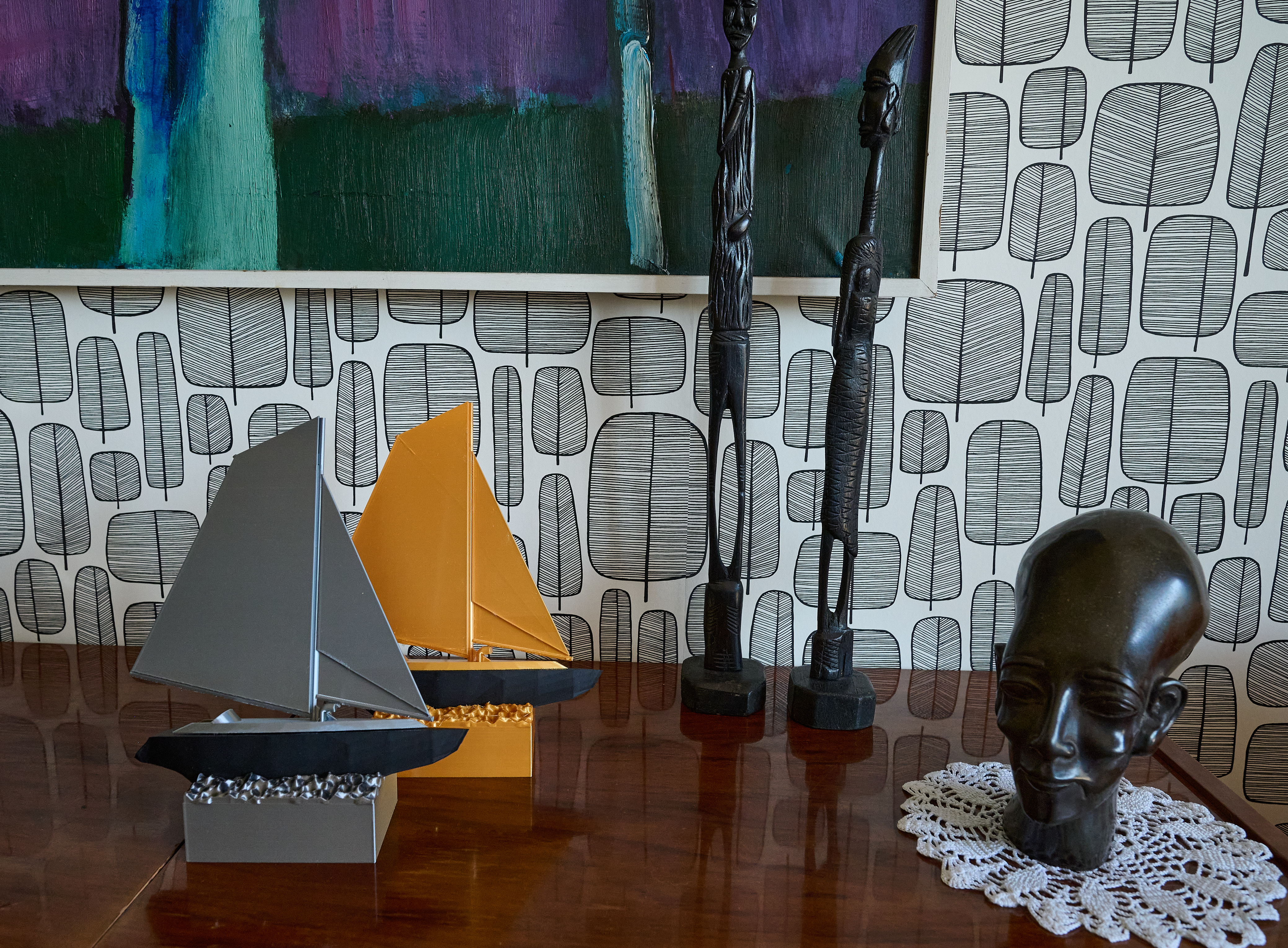 Sailboat Flat Gold, detail 2
