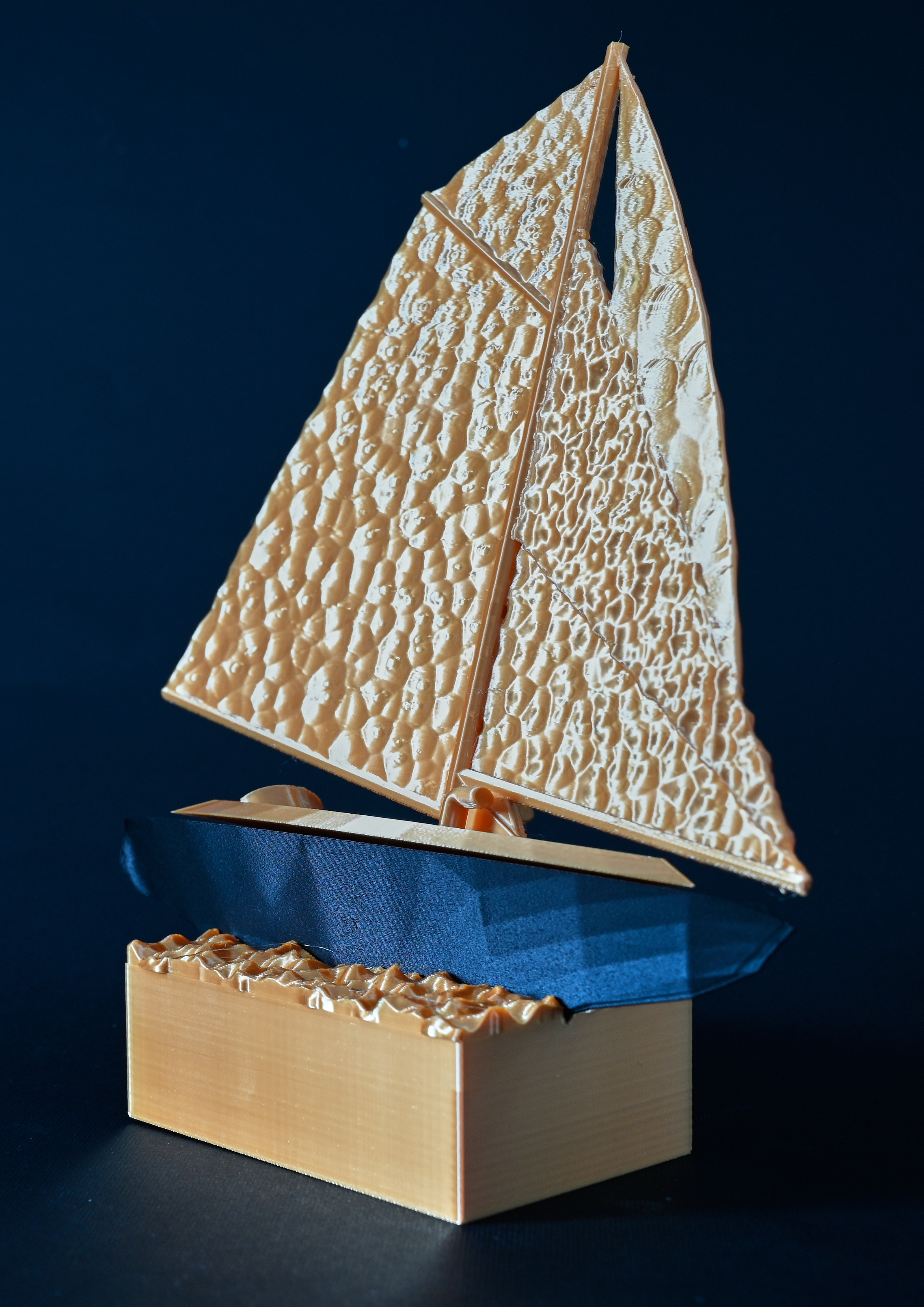 Sun Boat, main view
