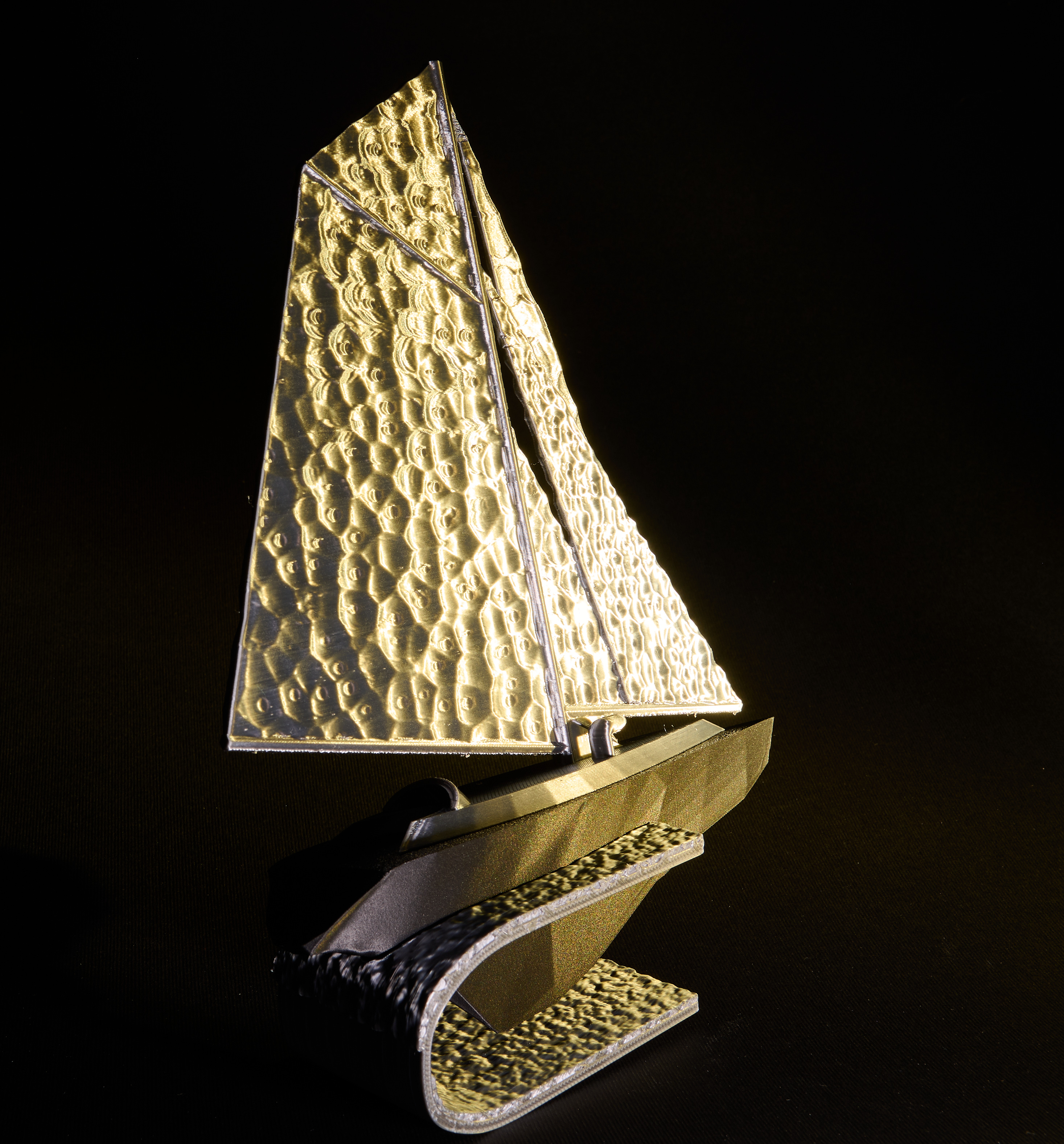 Wave, silver variant detail 2